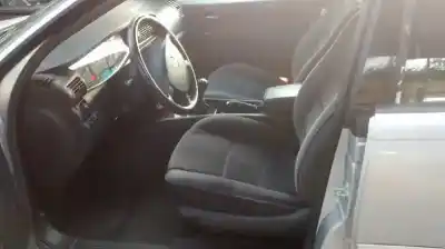 Verschrottungsfahrzeug opel omega b elegance berlina des jahres 2001 angetrieben y22dth