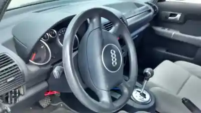 Véhicule à la ferraille audi a2 (8z) 1.2 tdi de l'année 2001 alimenté any