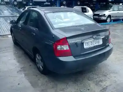Scrapping Vehicle kia cerato 2.0 lx crdi familiar of the year 2005 powered d4ea