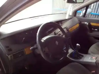 Scrapping Vehicle renault vel satis (bj0) privilege of the year 2002 powered g9t702