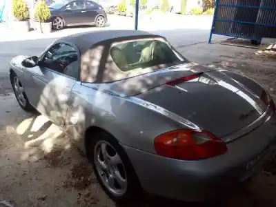 Verschrottungsfahrzeug porsche                                            boxster (typ 986)                                                                                                                                                                                                                                          básico                                                                                                                                                                                                                                                     des jahres 2001 angetrieben m9622