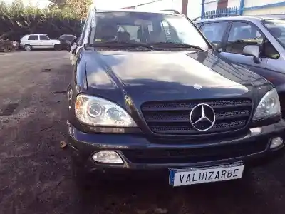 Здавання транспортного засобу MERCEDES-BENZ CLASE M (W163) 270 CDI (163.113) року 2001 потужний 612963