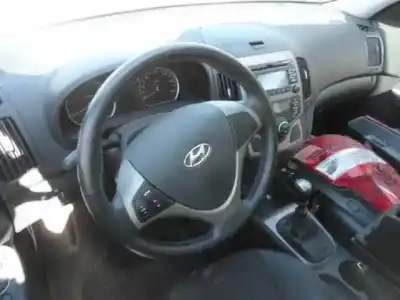 Veículo de Sucata hyundai i30 classic do ano 2008 alimentado d4fb