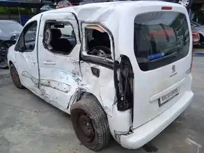Veicolo di demolizione peugeot partner kombi confort dell'anno 2013 alimentato 9h06