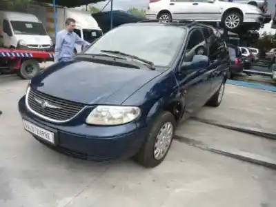 Veículo de Sucata CHRYSLER VOYAGER (RG) 2.5 CRD SE Grand Voyager do ano 2003 alimentado VM07C
