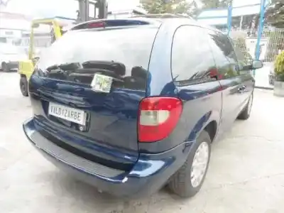 Sloopvoertuig chrysler voyager (rg) 2.5 crd se grand voyager van het jaar 2003 aangedreven vm07c
