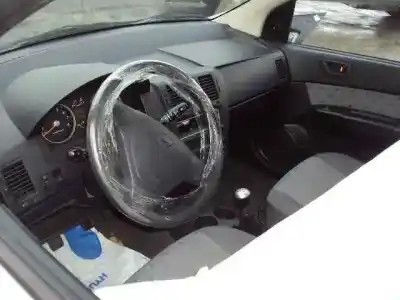 Veículo de Sucata hyundai getz (tb) 1.1 básico do ano 2004 alimentado g4hd