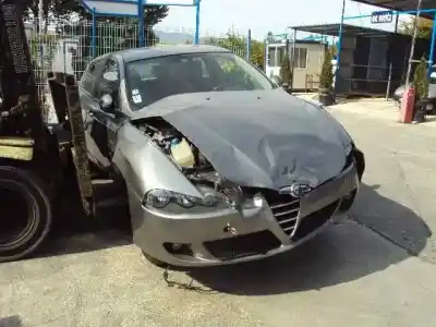 Vehículo de desguace ALFA ROMEO 147 (190) 1.9 JTD (M) 16V CAT del año 2005 con motor 937A5000