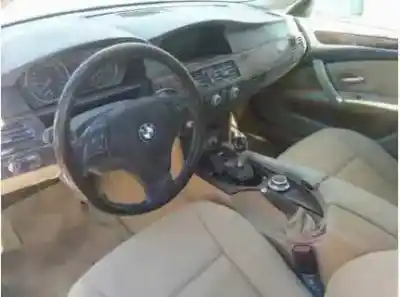 Здавання транспортного засобу bmw serie 5 touring (e61) 525d року 2007 потужний 306d3