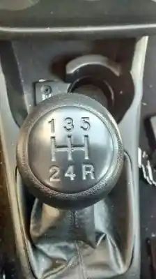 Sloopvoertuig fiat punto (199) easy van het jaar 2012 aangedreven 199b1000