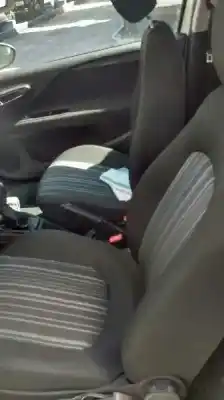 Sloopvoertuig fiat punto (199) easy van het jaar 2012 aangedreven 199b1000