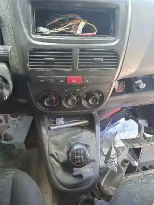 Здавання транспортного засобу opel combo furgoneta/monovolumen (x12) 1.3 cdti (b05) року 2014 потужний a13fd