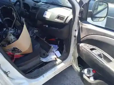 Здавання транспортного засобу opel combo furgoneta/monovolumen (x12) 1.3 cdti (b05) року 2014 потужний a13fd