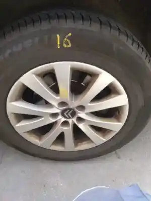 Veículo de Sucata citroen c5 berlina 1.6 hdi fap do ano 2012 alimentado 9h05