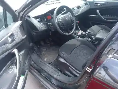 Veículo de Sucata citroen c5 berlina 1.6 hdi fap do ano 2012 alimentado 9h05