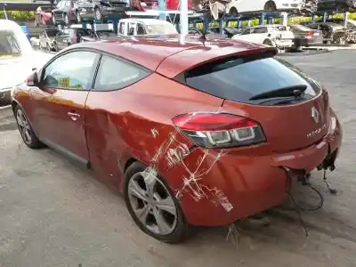 Vehicul casat renault megane iii coupe expression al anului 2009 alimentat k9k832