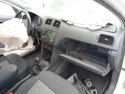 Veículo de Sucata volkswagen polo (6r1) advance do ano 2014 alimentado cayb