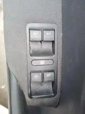 Veículo de Sucata volkswagen polo (6r1) advance do ano 2014 alimentado cayb