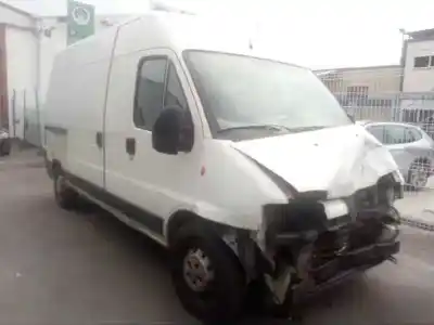 Vehículo de desguace PEUGEOT BOXER CAJA CERR. TECHO SOBREELEV. (RS3700) (230) (->´02) 2.8 HDI del año 2005 con motor 8140.43S