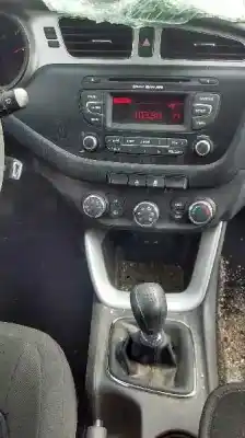 Veículo de Sucata kia pro_cee´d ( ) concept do ano 2013 alimentado g4fa