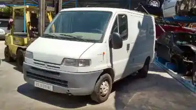 Vehículo de desguace PEUGEOT BOXER COMBI (RS2850) (270/310) (->´02) Estándar 1400 D del año 2000 con motor T9A