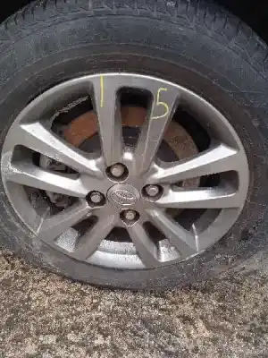 Veículo de Sucata toyota yaris (_p13_) 1.3 (nsp130_) do ano 2015 alimentado 1nr