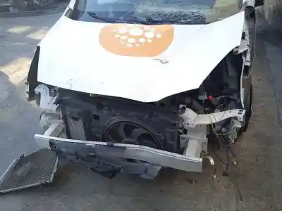 Veículo de Sucata citroen berlingo station wagon live edition do ano 2016 alimentado bh02