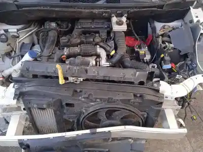 Veículo de Sucata citroen berlingo station wagon live edition do ano 2016 alimentado bh02