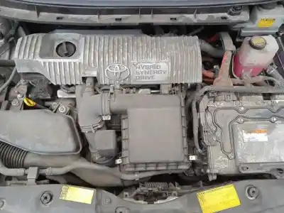 Sloopvoertuig toyota prius (nhw30) 1.8 16v cat van het jaar 2011 aangedreven 2zr