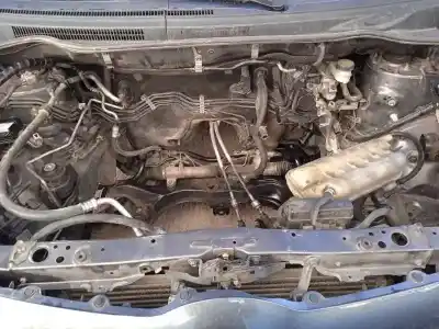 Veículo de Sucata toyota corolla verso (r1) 2.2 d-4d sol do ano 2007 alimentado 2adftv