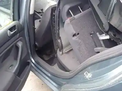 Veículo de Sucata volkswagen jetta (1k2) 1.9 tdi do ano 2006 alimentado bxe