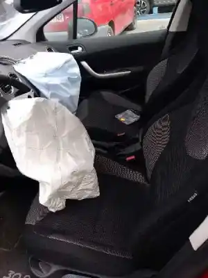 Veicolo di demolizione peugeot 308 sw 1.6 hdi fap dell'anno 2012 alimentato 9h05