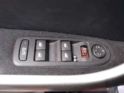 Veicolo di demolizione peugeot 308 sw 1.6 hdi fap dell'anno 2012 alimentato 9h05