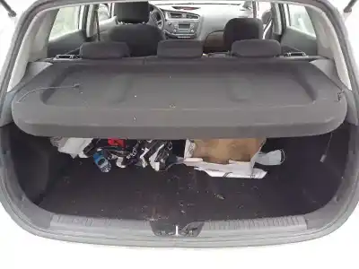 Veículo de Sucata kia pro cee´d (jd) 1.4 crdi 90 do ano 2017 alimentado d4fc