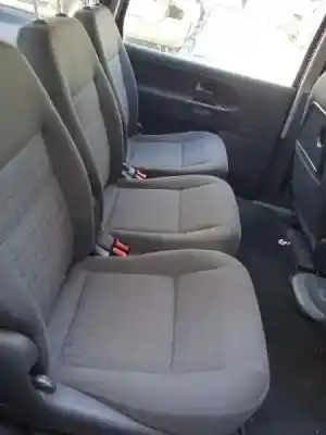 Verschrottungsfahrzeug seat alhambra (7v9) reference des jahres 2005 angetrieben asz