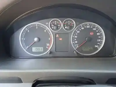 Verschrottungsfahrzeug seat alhambra (7v9) reference des jahres 2005 angetrieben asz