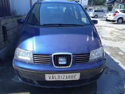 Verschrottungsfahrzeug seat alhambra (7v9) reference des jahres 2005 angetrieben asz
