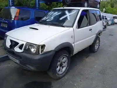 Vehículo de desguace NISSAN TERRANO/TERRANO.II (R20) 2.7 Turbodiesel del año 2001 con motor TD27TI