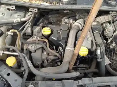 Vehicul casat renault megane ii berlina 5p 1.5 dci diesel al anului 2010 alimentat k9k832