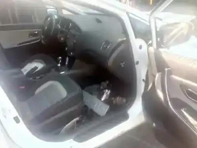 Veículo de Sucata kia pro cee´d (jd) 1.4 crdi 90 do ano 2017 alimentado d4fc