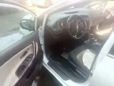 Veículo de Sucata kia pro cee´d (jd) 1.4 crdi 90 do ano 2017 alimentado d4fc