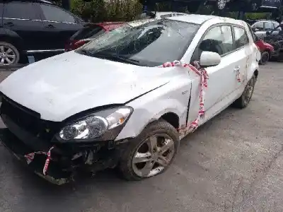 Утилизация автомобиля KIA CEE´D (JD) 1.6 CRDi 128 года 2010 питание D4FB