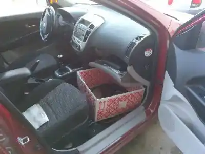 Здавання транспортного засобу kia cee´d active року 2008 потужний g4fc