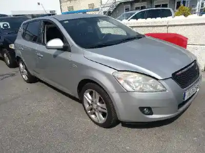 Vehículo de desguace KIA CEE´D 1.6 CRDi CAT del año 2008 con motor D4FB