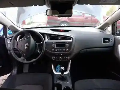 Veículo de Sucata kia pro cee´d (jd) 1.4 crdi 90 do ano 2016 alimentado d4fc