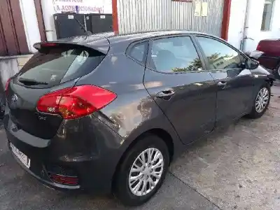 Veículo de Sucata kia pro cee´d (jd) 1.4 crdi 90 do ano 2016 alimentado d4fc