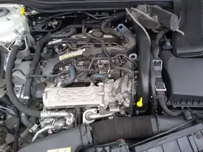 Здавання транспортного засобу mercedes-benz clase gla (w156) gla 220 cdi / d (156.903) року 2016 потужний 651930