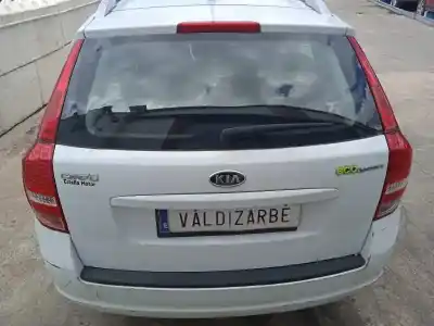 Veicolo di demolizione kia pro cee´d (ed) 1.6 crdi 90 dell'anno 2012 alimentato d4fb