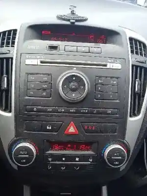 Veicolo di demolizione kia pro cee´d (ed) 1.6 crdi 90 dell'anno 2012 alimentato d4fb