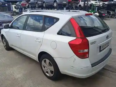 Veicolo di demolizione kia pro cee´d (ed) 1.6 crdi 90 dell'anno 2012 alimentato d4fb